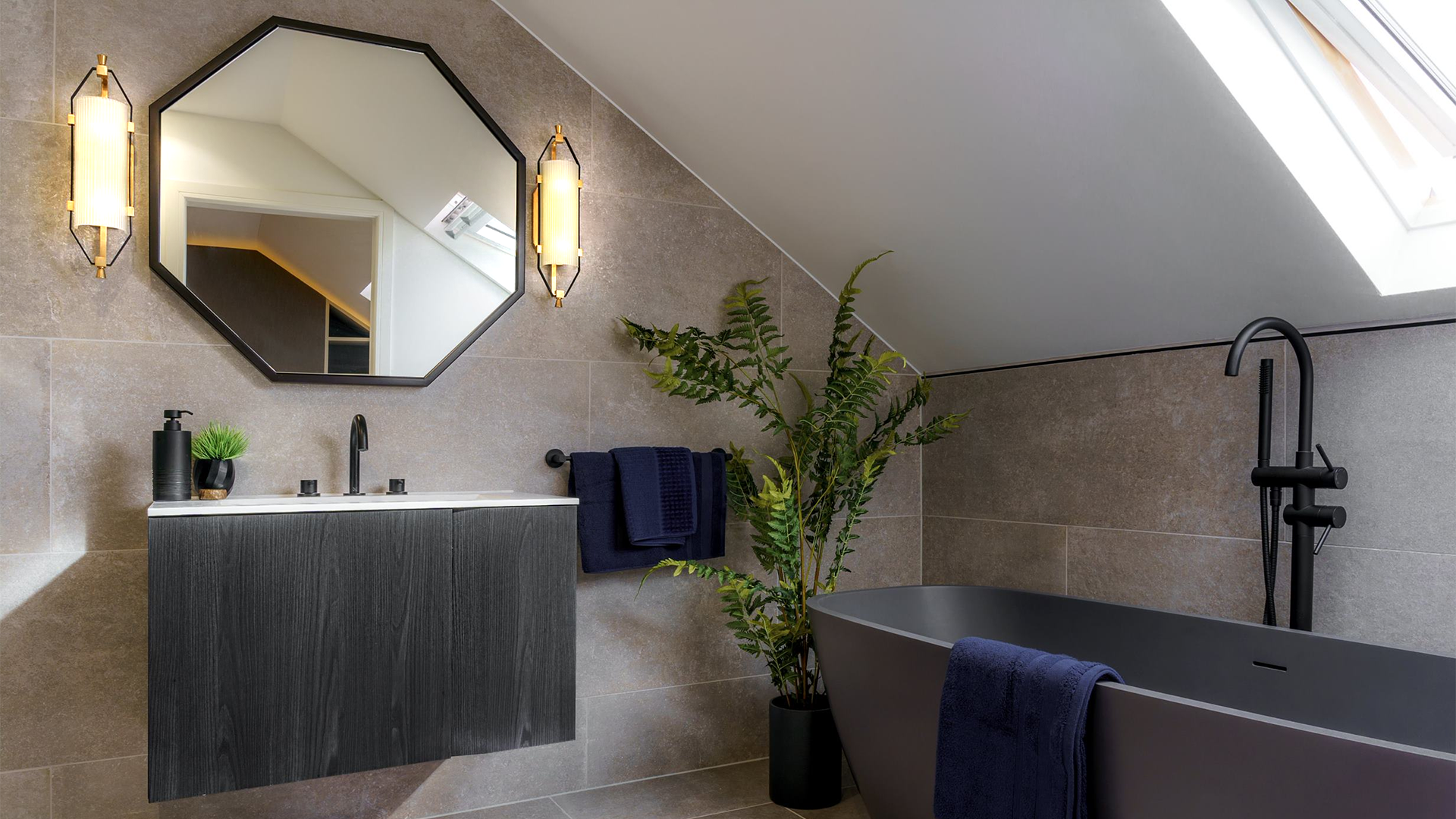 cardiff bay duplex apartment master bathroom