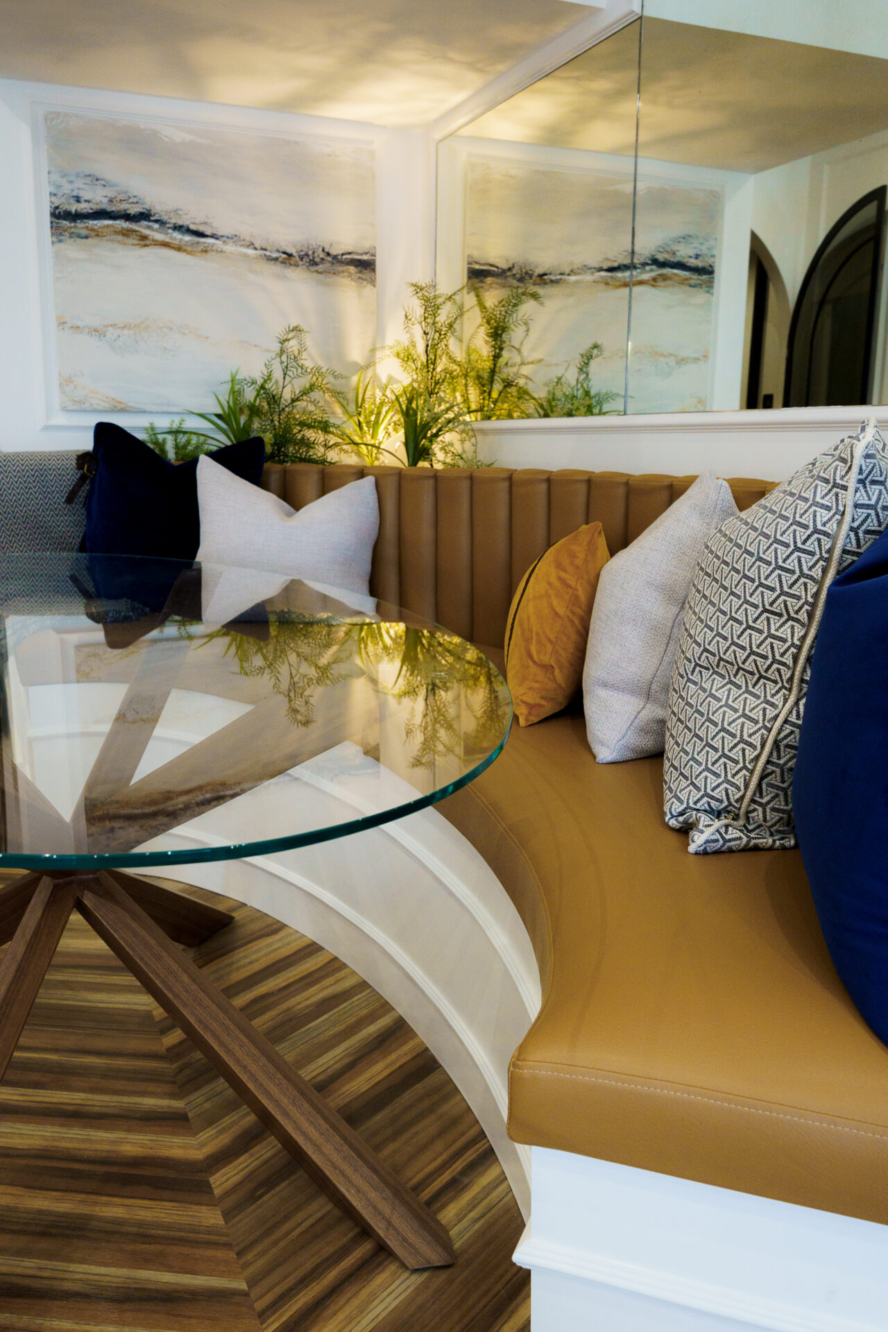 cardiff-bay-duplex-apartment-banquette.jpg
