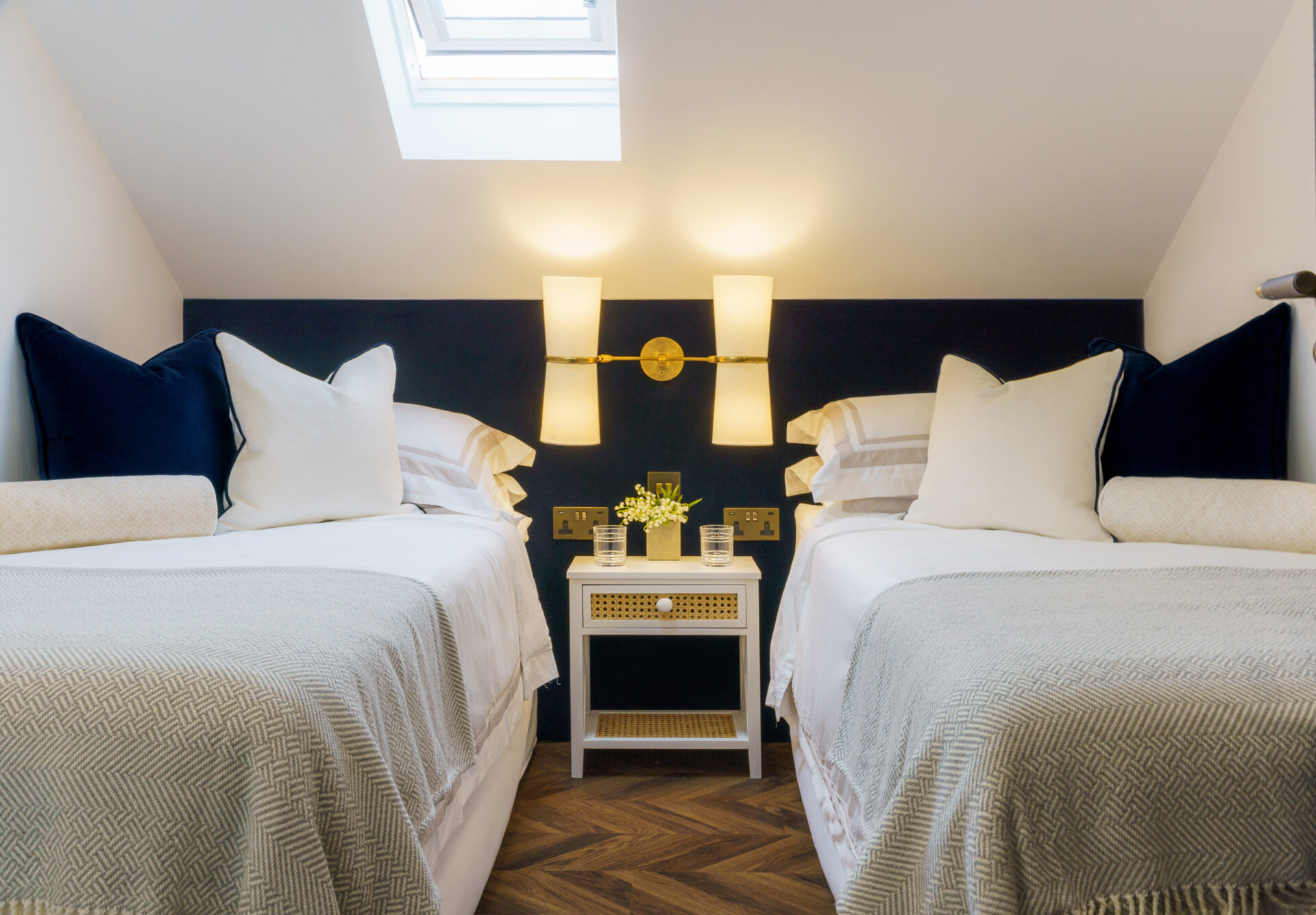 cardiff-bay-duplex-apartment-guest-bedroom.jpg