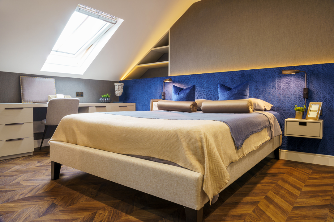 cardiff-bay-duplex-apartment-master-bedroom.jpg
