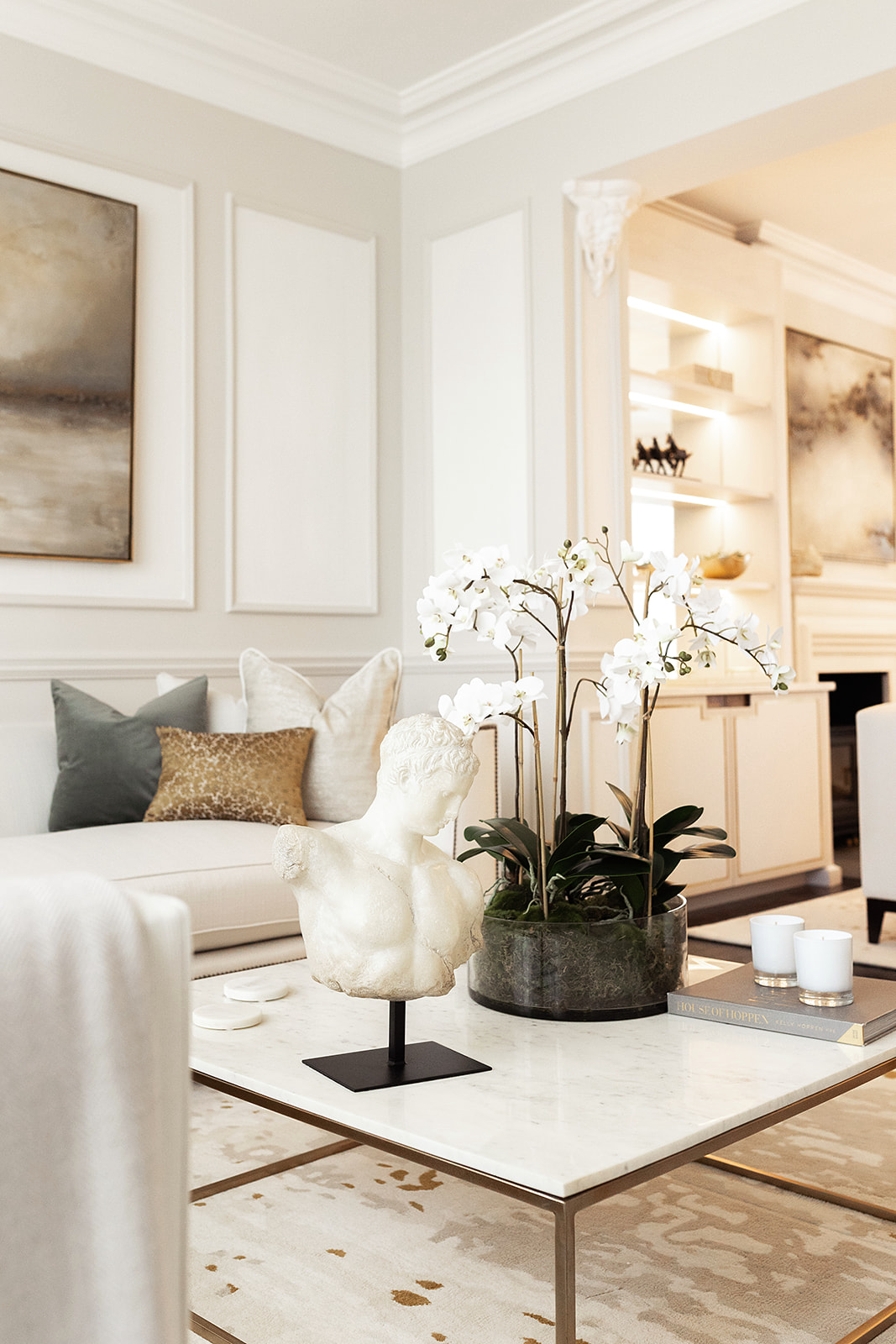 formal-drawing-room-coffee-table.webp
